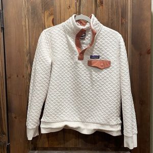 Patagonia quilted button neck pullover